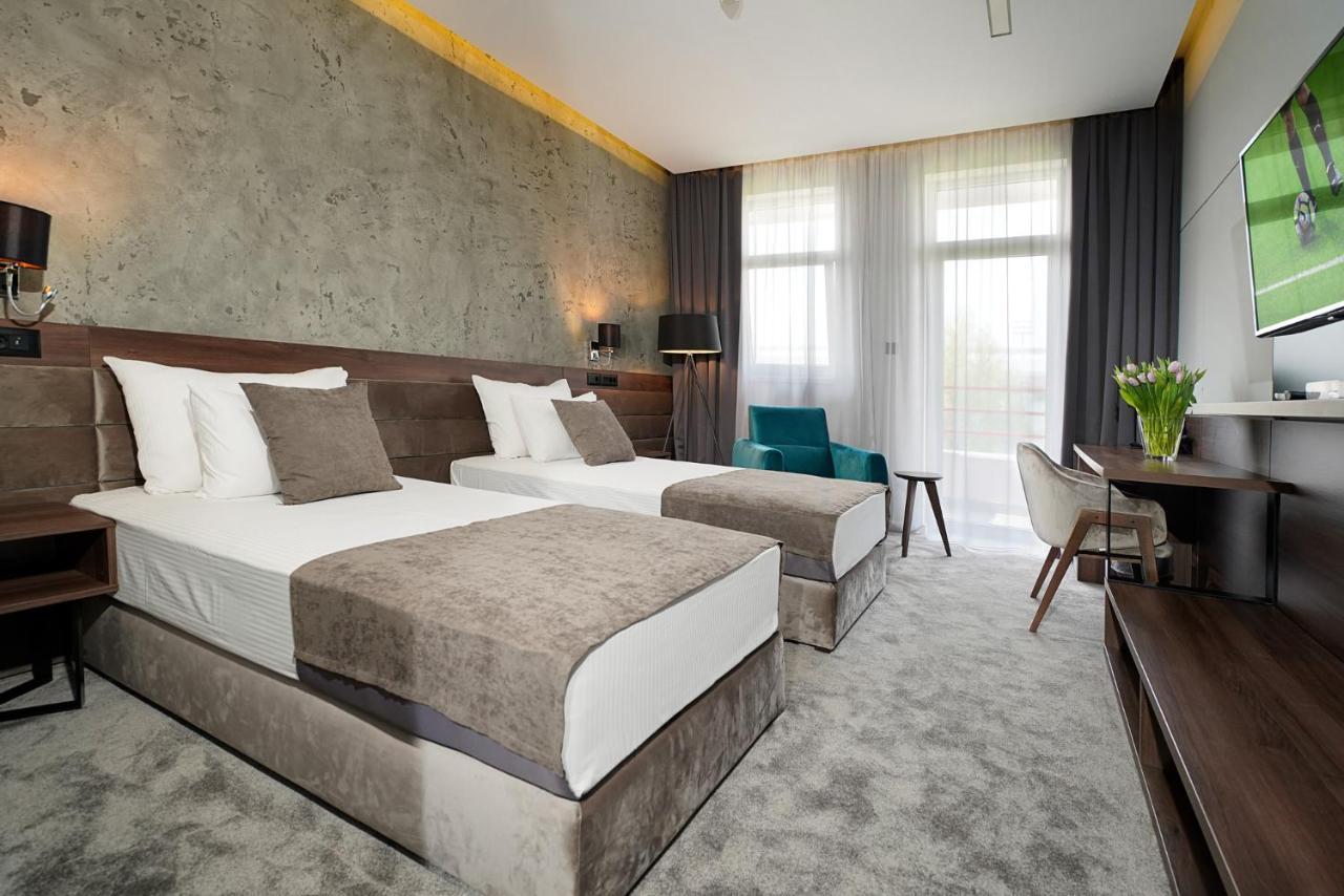 Hotel Srbija Lux Stara Pazova Luaran gambar