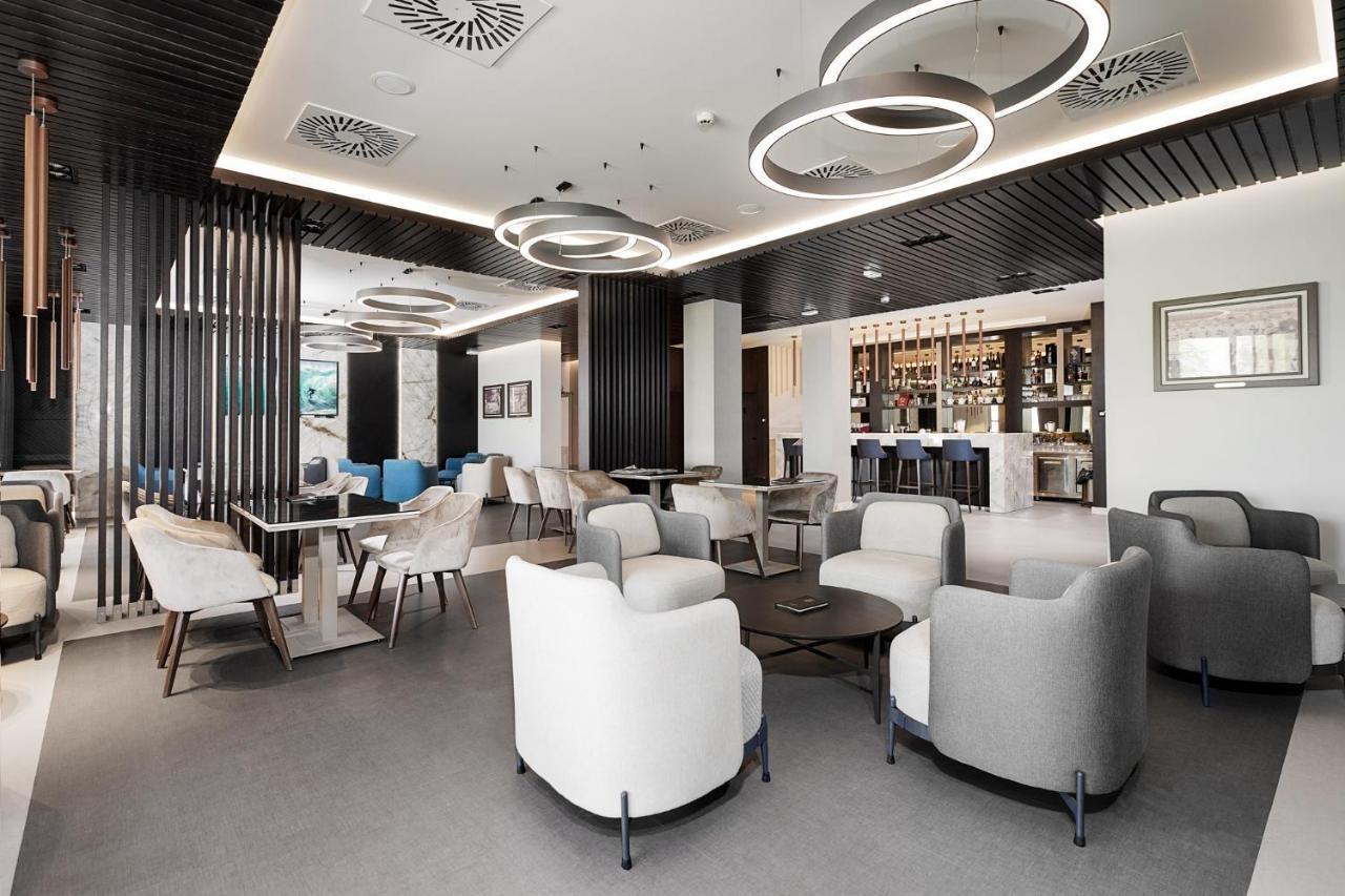 Hotel Srbija Lux Stara Pazova Luaran gambar