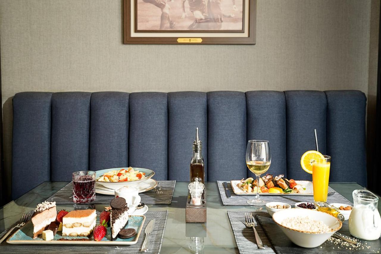 Hotel Srbija Lux Stara Pazova Luaran gambar
