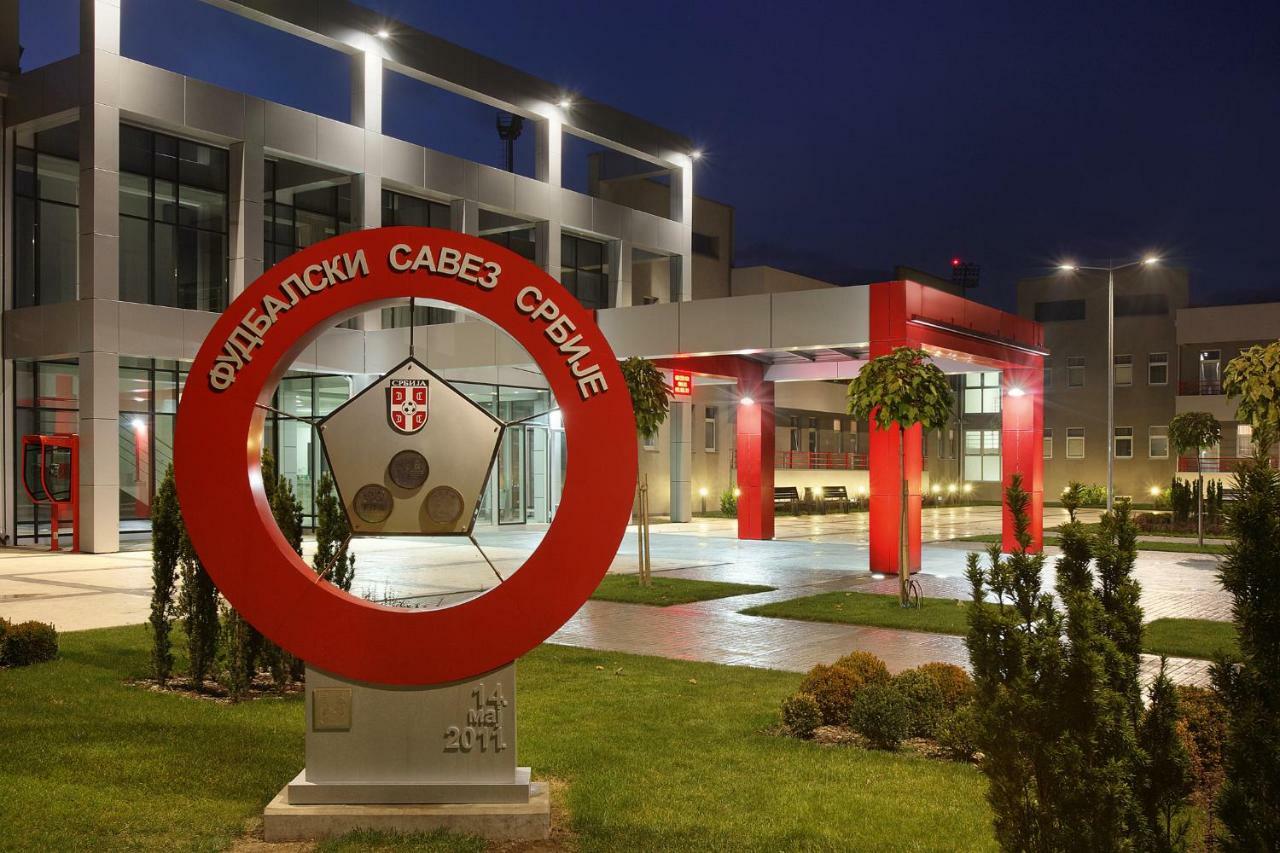 Hotel Srbija Lux Stara Pazova Luaran gambar